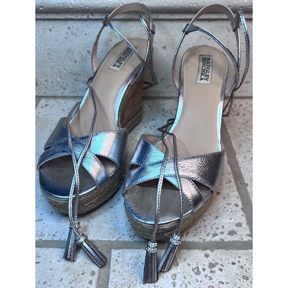 Badgley Mishka Silver Leather Cork Wedge Ankle Tie Diamond Tassel Sandals Sz 8.5 - Picture 6 of 15